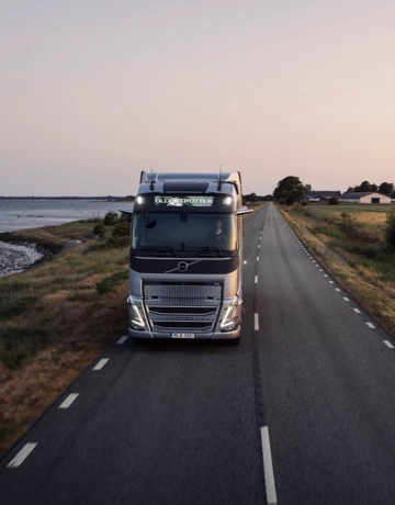 Paashuis-Volvo-Trucks-FH-18