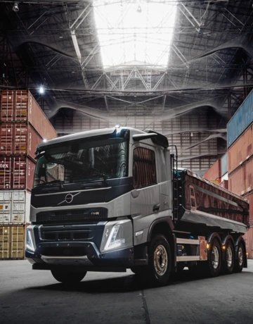 Paashuis-Volvo-Trucks-FMX-17