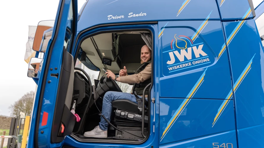Nieuwe Volvo FH Aero voor chauffeur Sander 1