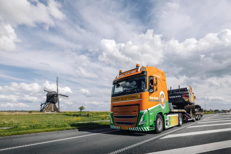 Volvo FH Electric NL, Van der Vlist