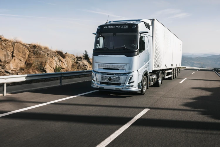Euro NCAP Volvo Trucks