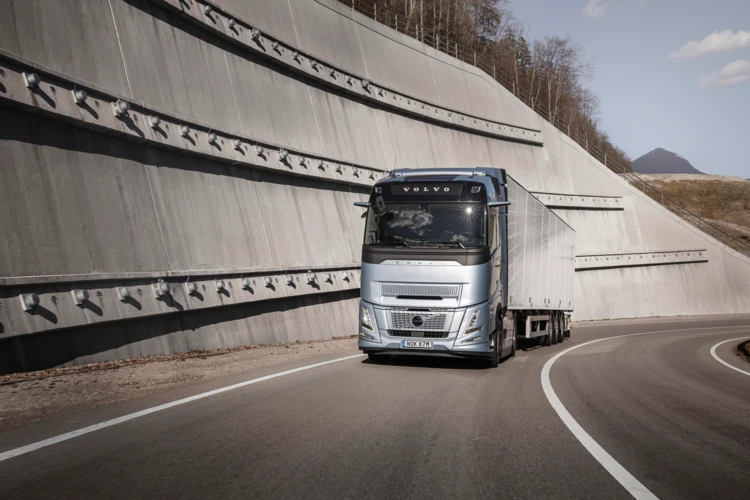 Volvo Trucks' nieuwe I-Roll