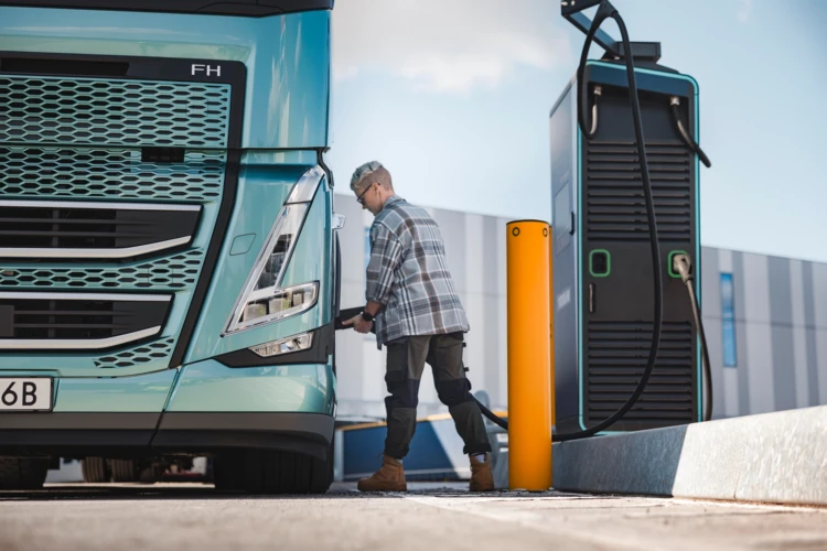 Opladen Volvo FH Electric